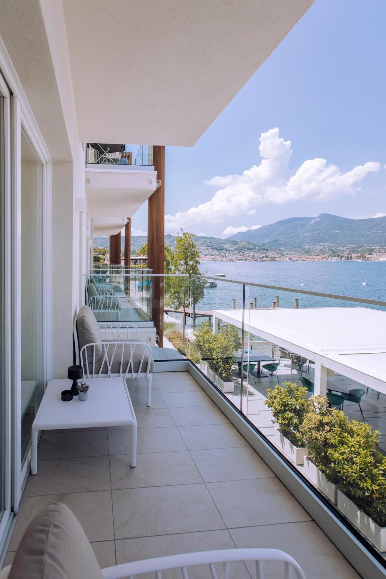 Ah Porticcioli Boutique Apartments San Felice del Benaco Exterior foto