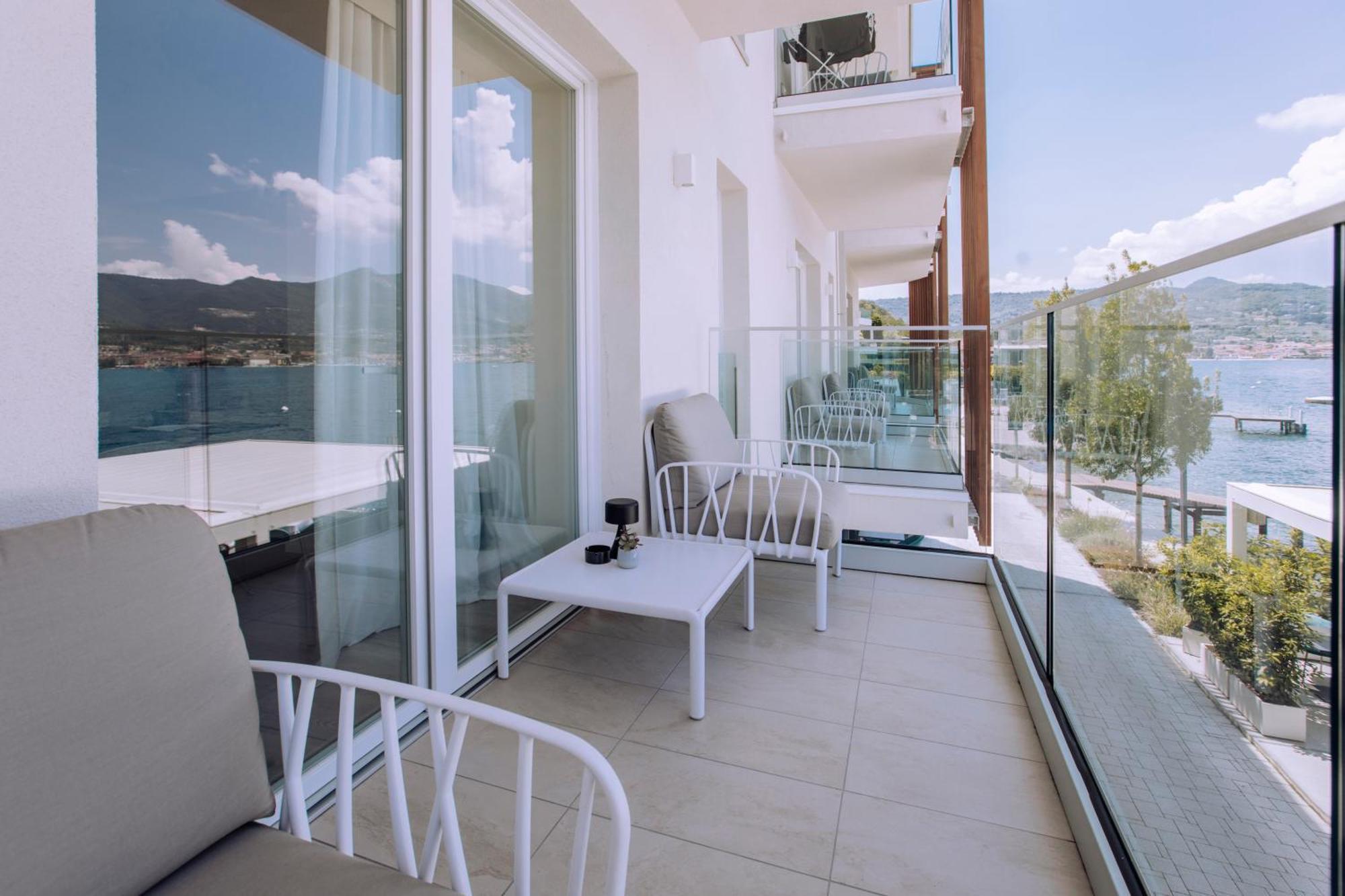 Ah Porticcioli Boutique Apartments San Felice del Benaco Exterior foto